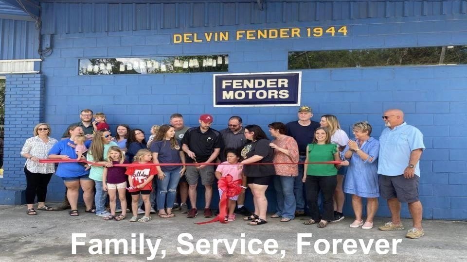 Vintage Fender Motors storefront